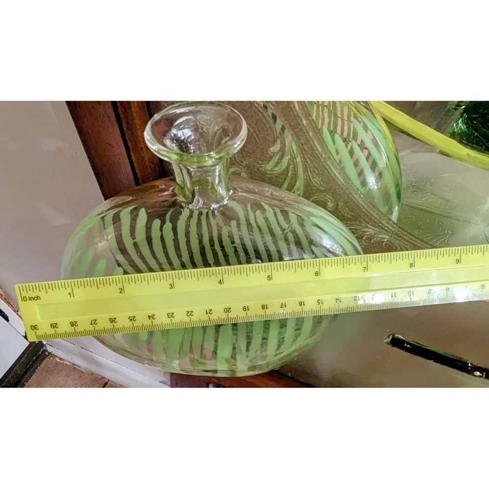 Retired Pier 1 Glass Vase W/ Green Stripes & Pier 1 Blown Glass Shell Stopper
